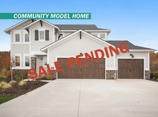 12234 Apple Cart Ct, Lowell, MI 49331