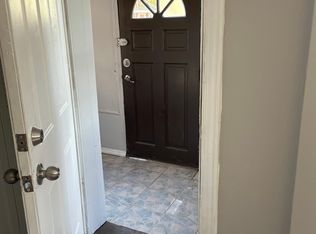 735 Audrey Dr #1, Rahway, NJ