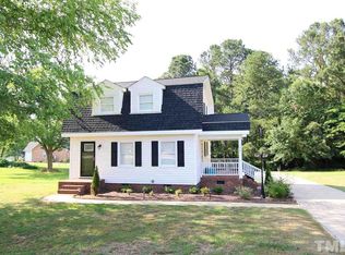 305 Carolyn Dr, Benson, NC 27504