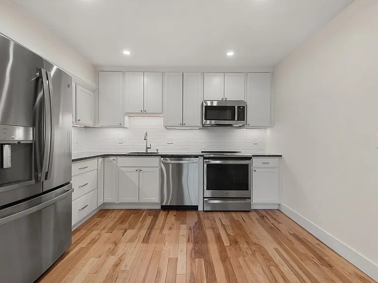 778C Fairview Ave — Photo 11