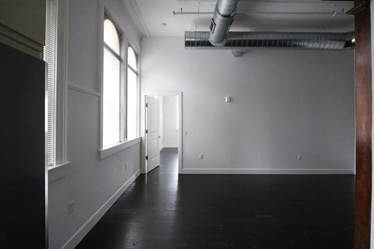 124 -132 Temple Street - 201 — Photo 4