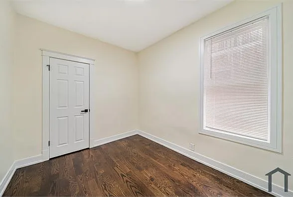 12000 S Perry Ave — Photo 15