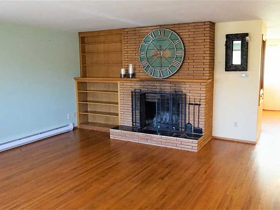 3rd image of 13721 E 26th Ave