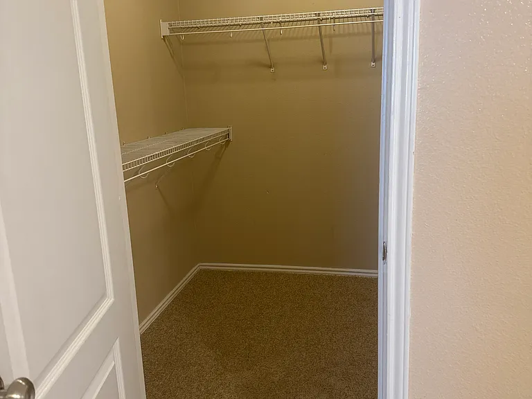9742 Girth Ln — Photo 10