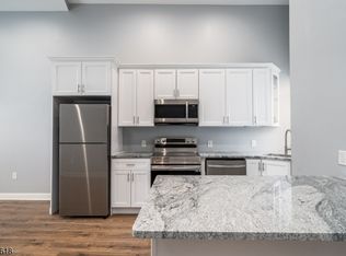 620 Valley Rd #2, Montclair, NJ 07043
