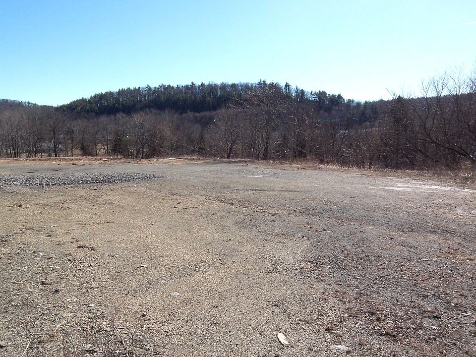 2nd image of 1501 Interchange Rd