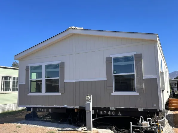 1490 E 6th St #40, Beaumont, CA 92223