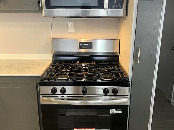 4th image of 10701 N 99TH Avenue #93