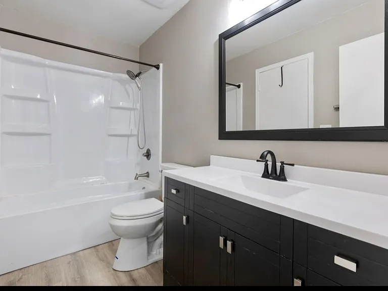 4583 W Hill Ave — Photo 16