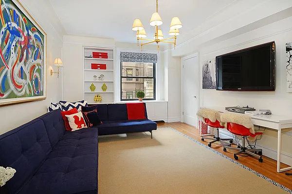 Sold by Corcoran | media 23