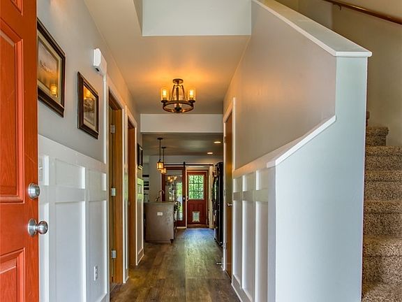 4th image of 1819 187th Street Ct E