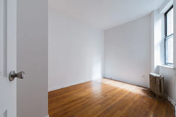 Rented by Sky Management | media 15