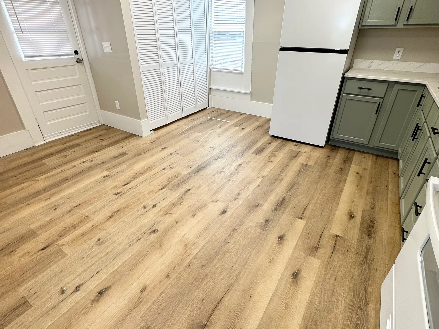 1 bed, 450 sqft, $1,257 — Photo 4