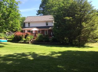 18 Grandview Ave, Suffern, NY 10901