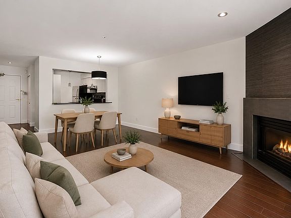 4th image of 2965 Horley St #102
