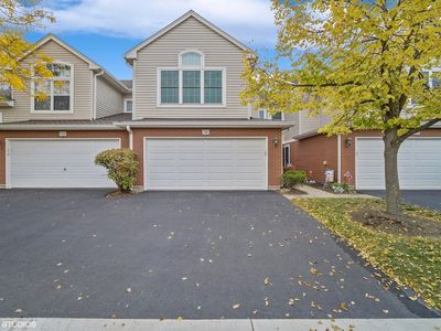724 Old Checker Rd, Buffalo Grove, IL, 60089
