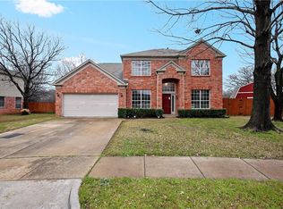 7216 Cross Keys Dr, North Richland Hills, TX 76182