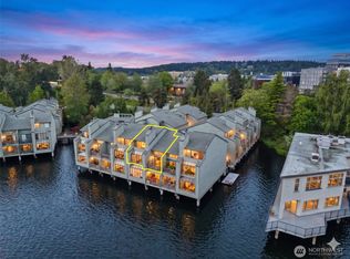 4 Lake Bellevue Dr #206, Bellevue, WA 98005