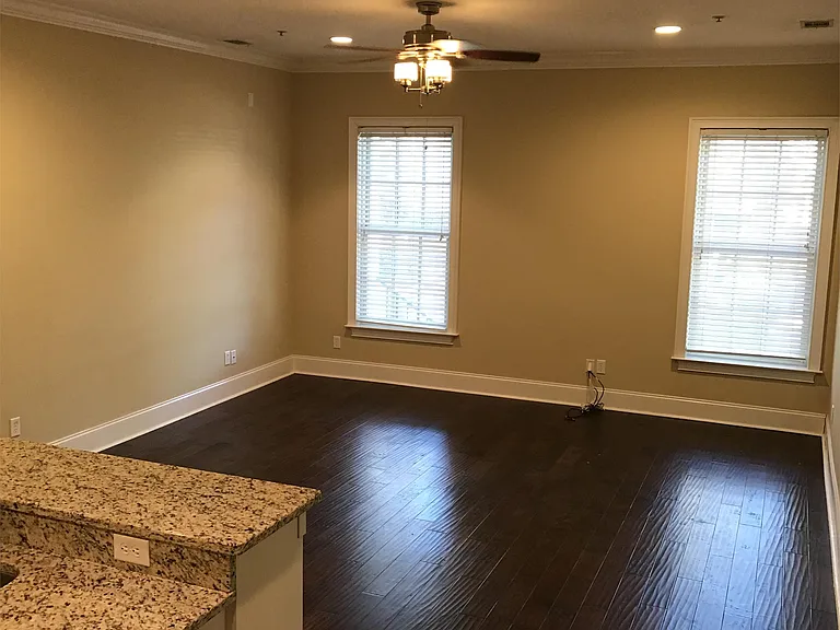 425 E McDonough St #104 — Photo 3