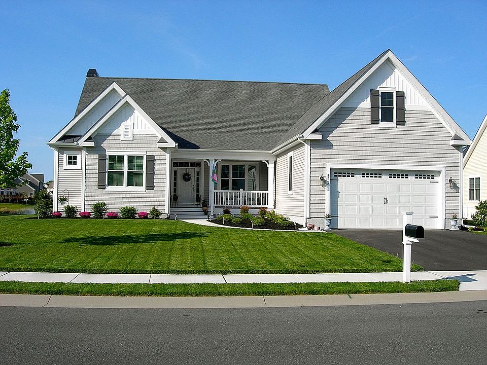 1st image of 32740 Harburg Dr