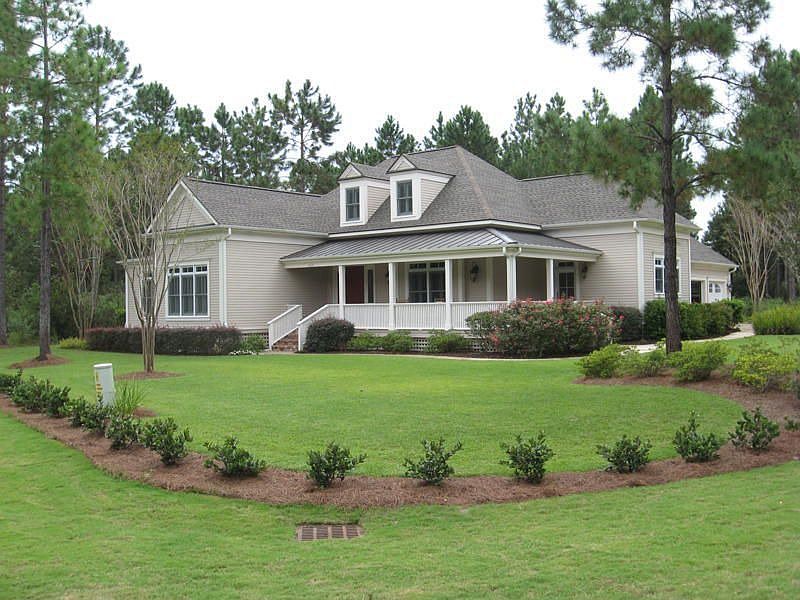 1st image of 400 Barrimack Dr