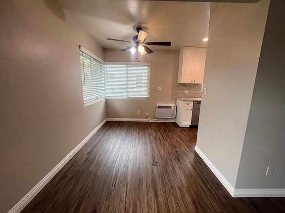 4th image of 306 1/2 E Orlando Way