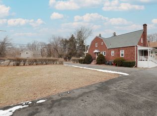 35 S Jefferson Ave, Catskill, NY 12414