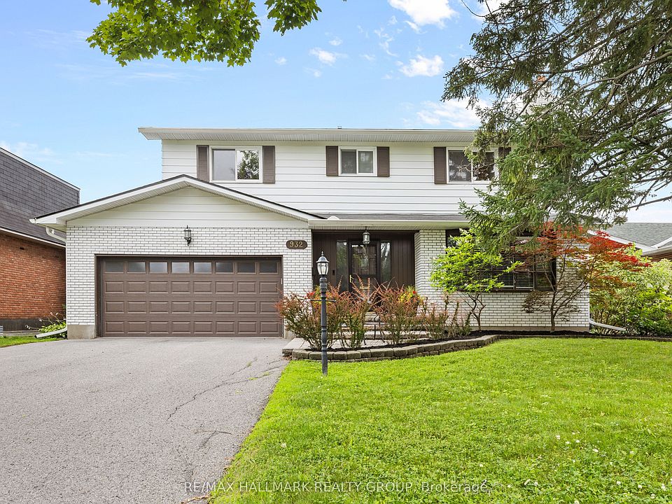 1st image of 932 Dresden Cres