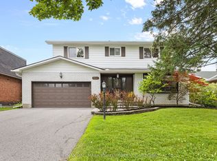 932 Dresden Cres, Ottawa, ON K2B 5J1