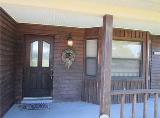 926 Cowart Rd, Plant City, FL 33567