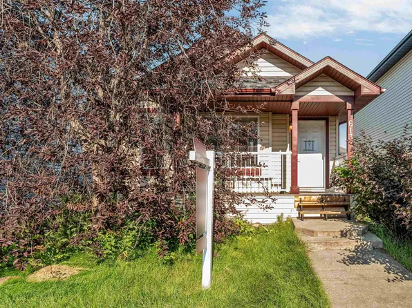 613 83rd St SW, Edmonton, AB T6X 1L6