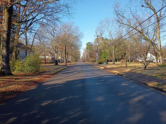 4th image of 4827 Princeton Rd