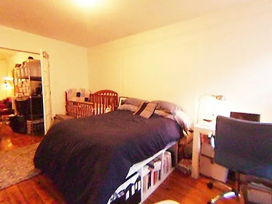 Rented by City Connections Realty | media 15