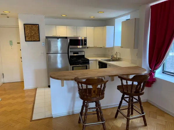 50 Glenwood Ave APT 701, Jersey City, NJ 07306
