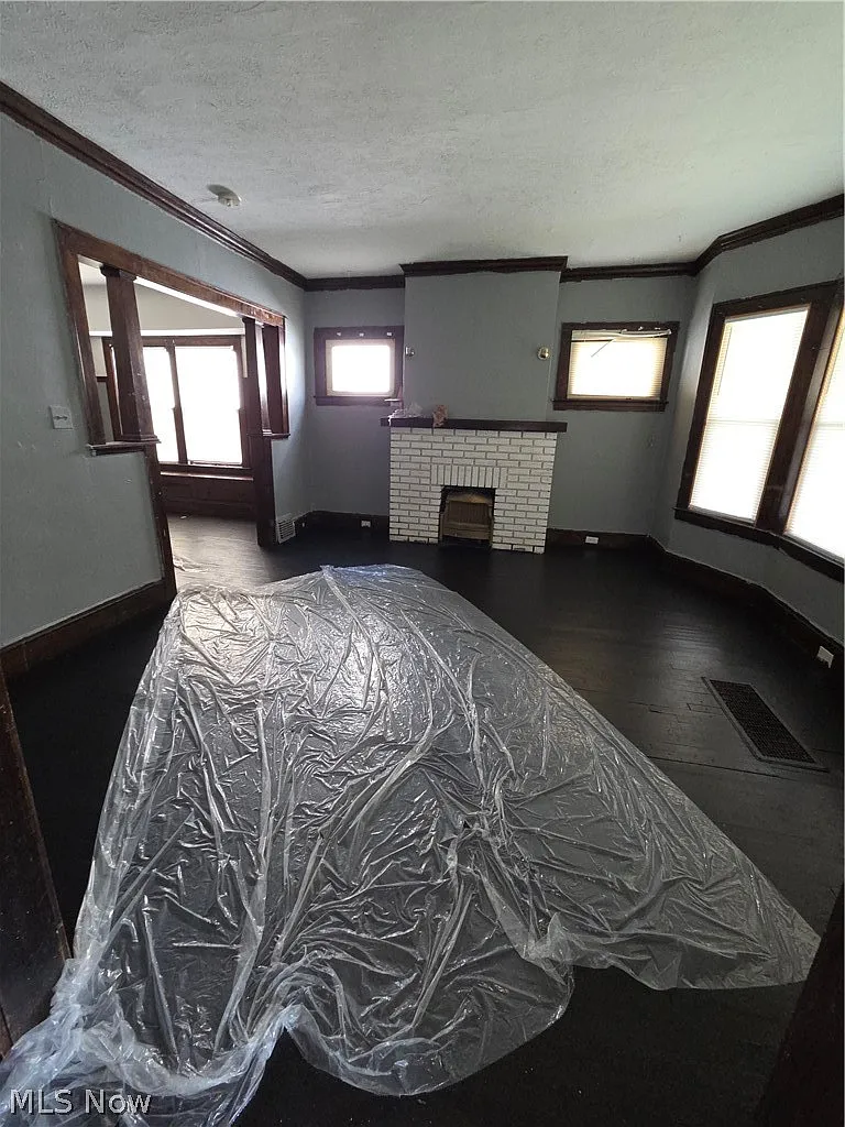 2 bed, 1.0 bath, $1,000 — Photo 4