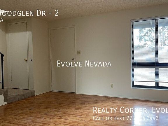 5th image of 839 Woodglen Dr APT 2