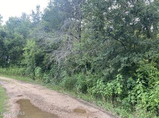 Milburn Ln, Eunice, LA 70535