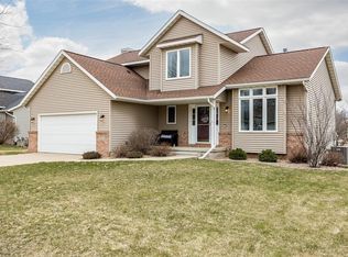 3035 Primrose St, Marion, IA