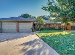 8611 Knoxville Ave, Lubbock, TX 79423