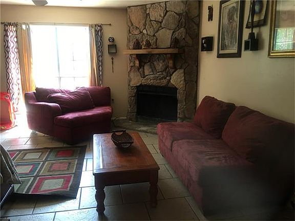 2nd image of 6580 Coveview Ct