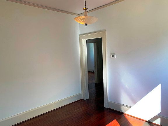 5th image of 228 Randolph St