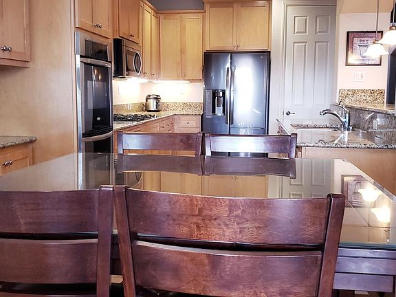 3rd image of 16150 Sheltered Cove Cir