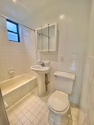 Rented by Corcoran | media 20