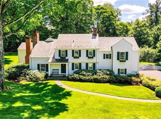 284 Pine Rd, Briarcliff Manor, NY 10510