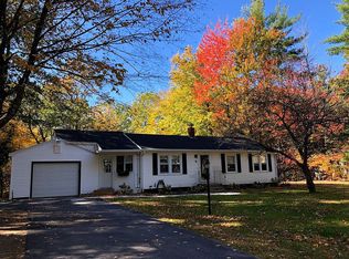 4 Hemlock Dr, Sanford, ME 04073