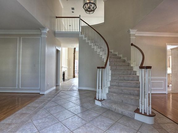 4th image of 4210 Forthlin Cir