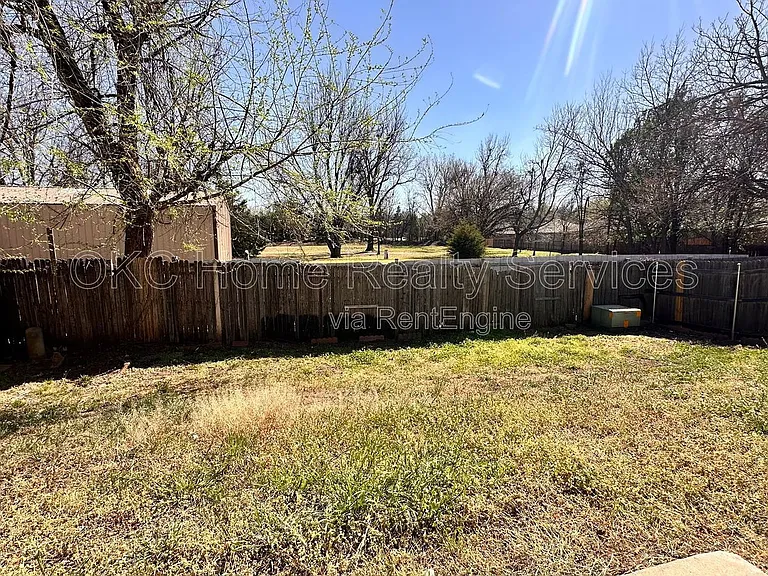 5520 Bush Creek Way — Photo 29