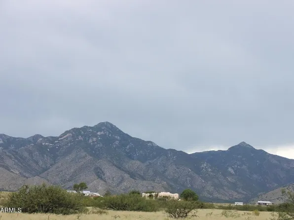 206 S Coatimundi Court #15, Hereford, AZ 85615