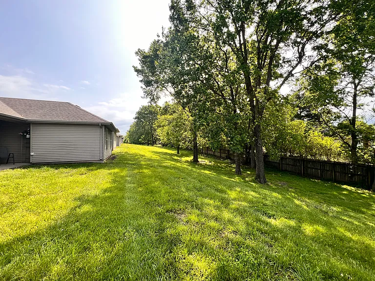 2248 E Timber Oak St — Photo 26