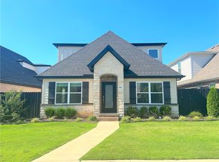 3462 W Tuscan Rd, Fayetteville, AR 72704